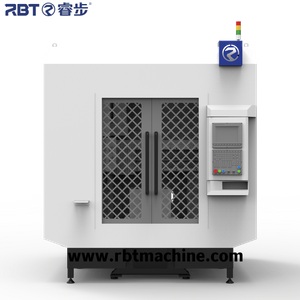Centre CNC industriel à 5 ​​axes pour les structures composites