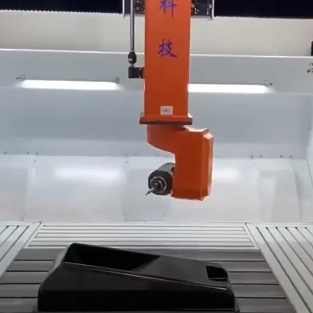 Machine de coupe CNC à 5 axes RBT pour composites en plastique en aluminium en nid d'abeille