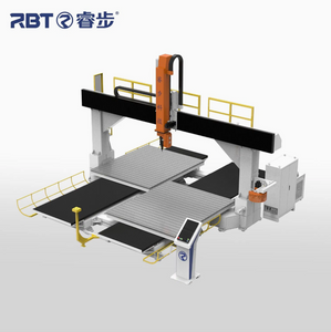 Routeur CNC à 5 axes approuvé par CE avec double travail de travail pour le traitement de moisissure PP / PC / PC / PET / ABS